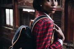 SANDSTORM-EDITORIAL-Black-Moshi
